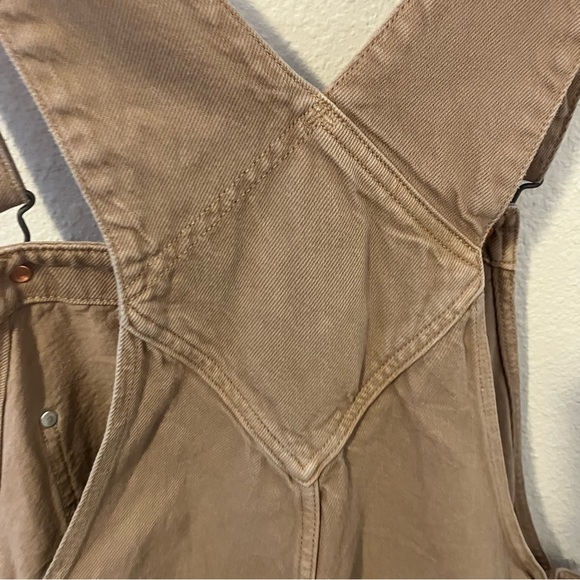 Comfy Old Navy Tan Corduroy Overall Shorts- 2X - Picture 4 of 10